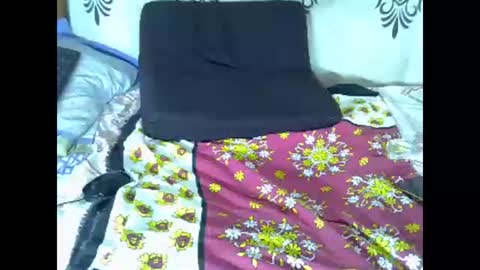 prettymish25 online show from January 10, 5:15 am