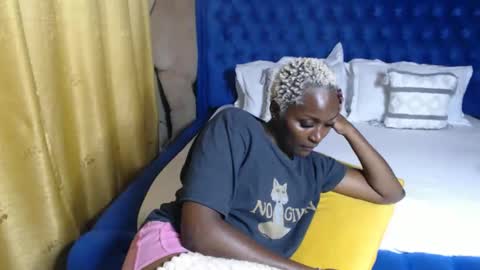 sasha online show from April 22, 6:48 pm