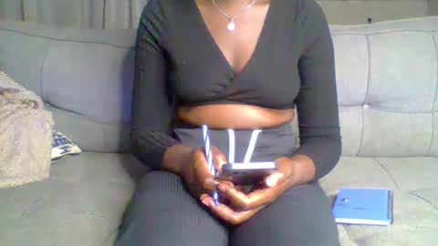 Snapshot of prettyqueen254 chatting on February 23, 1:13 am pretty queen online show from February 23, 1:13 am