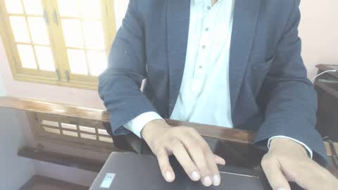 lover online show from October 16, 8:14 am