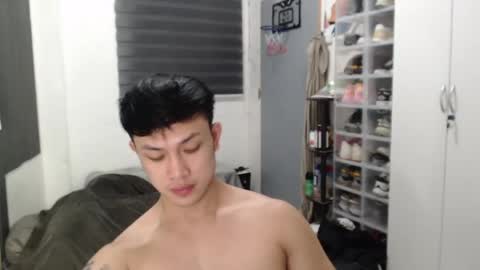 Prince Adrian online show from April 23, 5:25 pm