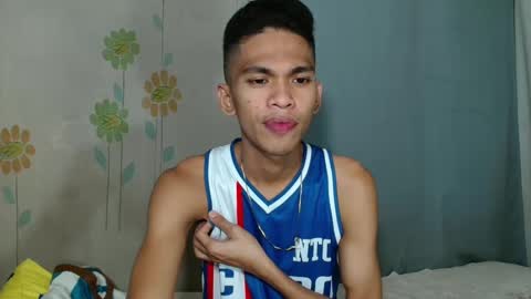 Mel online show from February 16, 4:42 pm