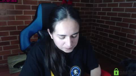 Leia online show from May 12, 9:46 pm