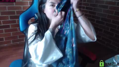 Leia online show from November 2, 6:52 pm