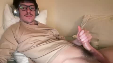 Peaches online show from February 11, 2:57 am