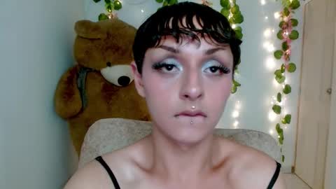 princess1609 online show from March 5, 5:00 pm