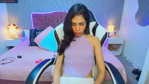 princess_skinny18 online show from June 11, 2:53 am
