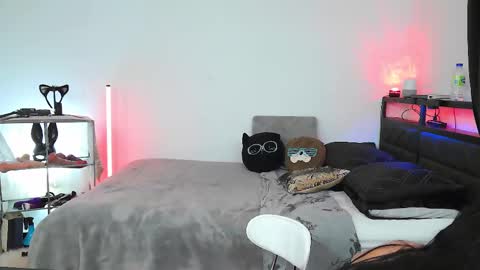 Princessavavictoria online show from November 8, 4:15 am