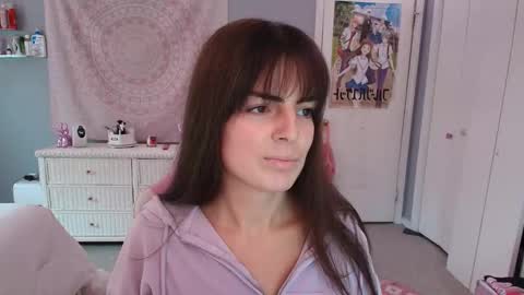 Princess Elysia online show from October 14, 7:50 pm