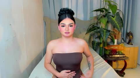 PrincessDONT FORGET TO FOLLOW ME online show from February 23, 12:51 pm