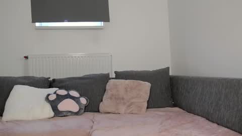 Jasmine    online show from June 1, 10:38 am