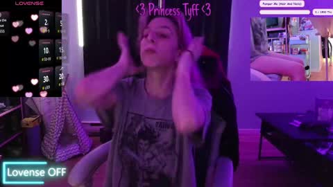 Tyff et Blast online show from April 14, 1:03 pm