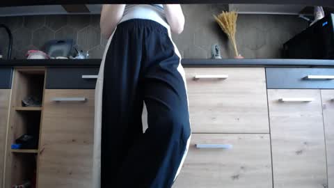 Space online show from April 22, 7:15 am