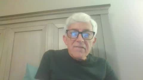 PrivatePilot online show from November 18, 3:53 am