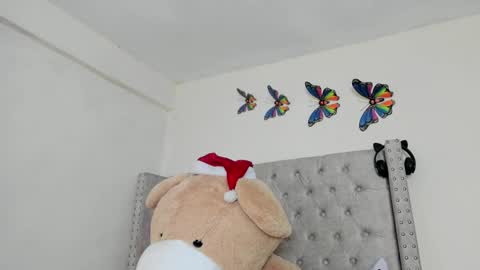 Profana Red online show from December 27, 7:24 pm