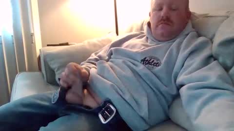 Snapshot of profd19 chatting on October 27, 7:47 pm profd19 online show from October 27, 7:47 pm