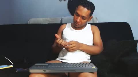 Grande y Gruesa online show from November 16, 7:32 am