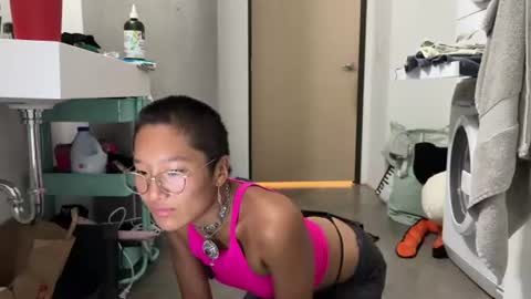 propertyoftelly online show from July 23, 7:33 pm