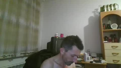 Snapshot of prosexualny chatting on December 21, 9:36 pm Mariusz online show from December 21, 9:36 pm