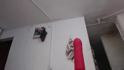 pummpummm online show from December 12, 2:11 pm