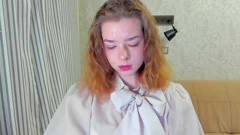 Polly online show from December 2, 2:58 pm