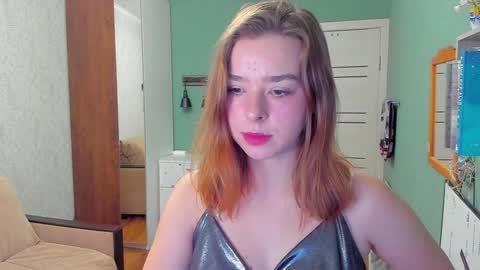 Polly online show from December 10, 11:43 am