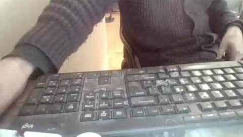 pup_y online show from February 8, 9:13 am