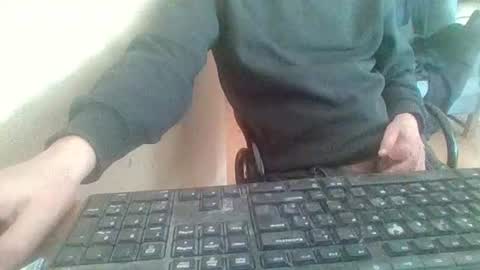 pup_y online show from February 21, 9:01 am