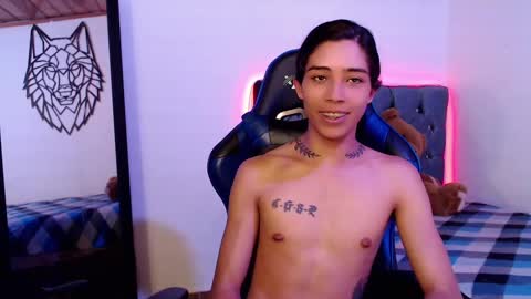 Cris online show from March 4, 6:29 pm