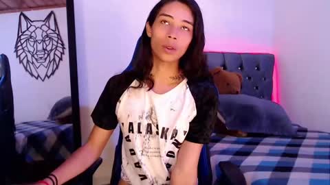 Cris online show from March 5, 3:51 pm