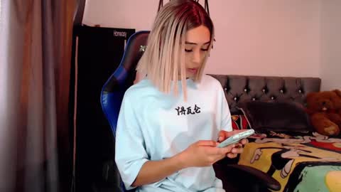 Cris online show from September 29, 3:11 pm