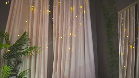 constant schedule Wednesday  Friday  Saturday  Sunday  The Rosemarie online show from March 14, 5:44 am