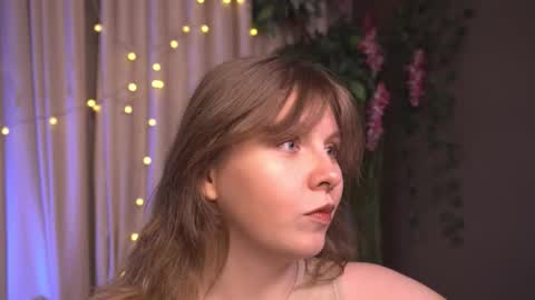 constant schedule Wednesday  Friday  Saturday  Sunday  The Rosemarie online show from January 18, 6:00 am