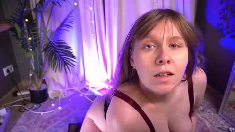 constant schedule Wednesday  Friday  Saturday  Sunday  The Rosemarie online show from February 20, 6:59 am