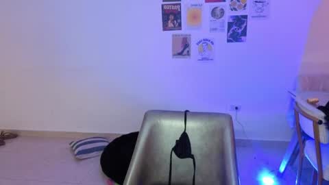 purepleasure25 online show from July 24, 6:49 pm