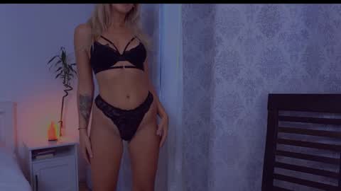 Snapshot of purevibrations chatting on September 12, 4:09 pm Isabelle online show from September 12, 4:09 pm