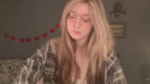 Bella online show from April 5, 5:37 am