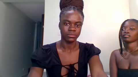 purple_honey1 online show from April 28, 9:52 pm