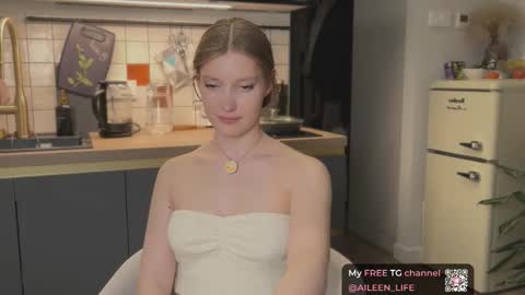 Aileen online show from November 15, 7:59 pm