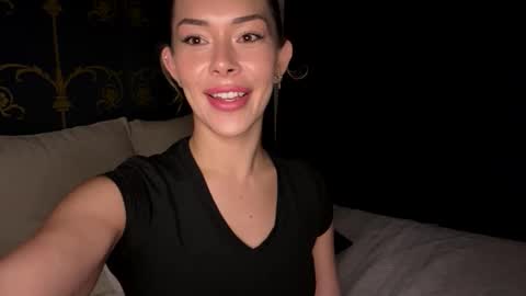 pussycandy4u online show from November 12, 1:57 pm