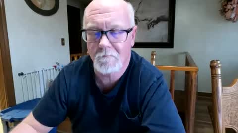 Snapshot of pussylover1365 chatting on February 26, 9:53 pm pussylover1365 online show from February 26, 9:53 pm