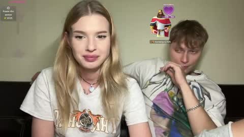 Lina online show from April 19, 2:29 pm