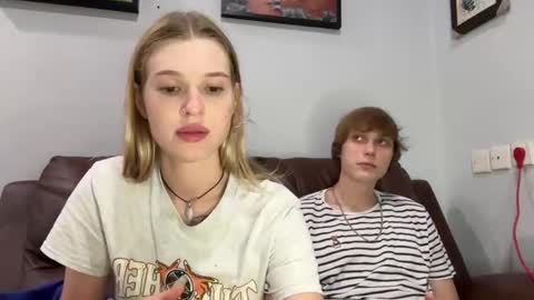 Lina online show from March 1, 3:38 pm