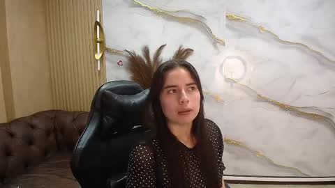 Qetsyah online show from April 18, 7:58 pm