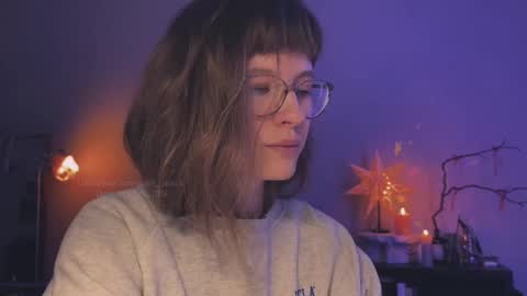    online show from December 30, 5:23 pm