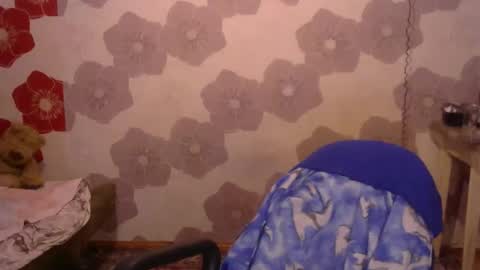 Snapshot of queen_daenerys chatting on September 27, 8:17 pm Queen Daenerys online show from September 27, 8:17 pm