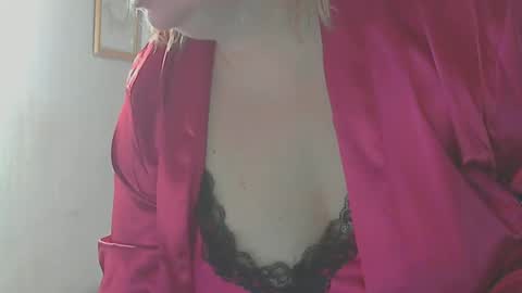 queen_jane8 online show from March 28, 3:35 pm