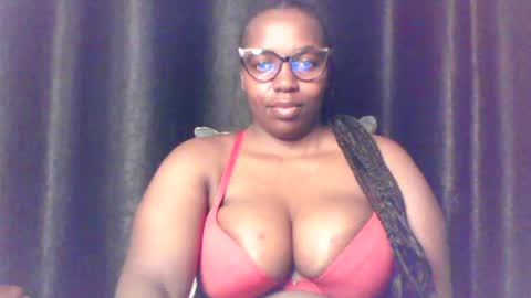 QUEEN online show from July 25, 5:05 am