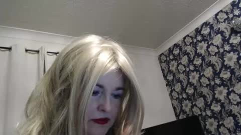 Topaz blue dreamo989n999 online show from June 1, 2:46 am