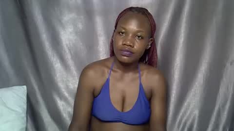 Cindy Melahnin online show from March 25, 11:00 pm